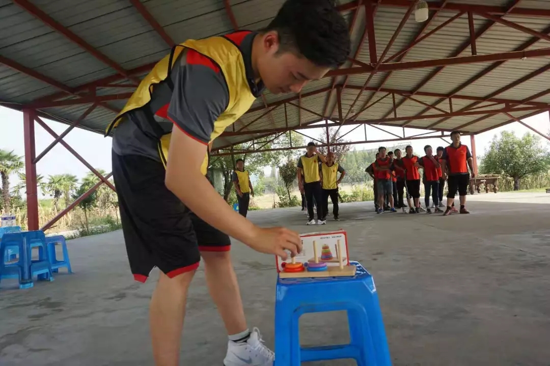 5d7f097e5764c.jpg 5d7f097e5764c.jpg